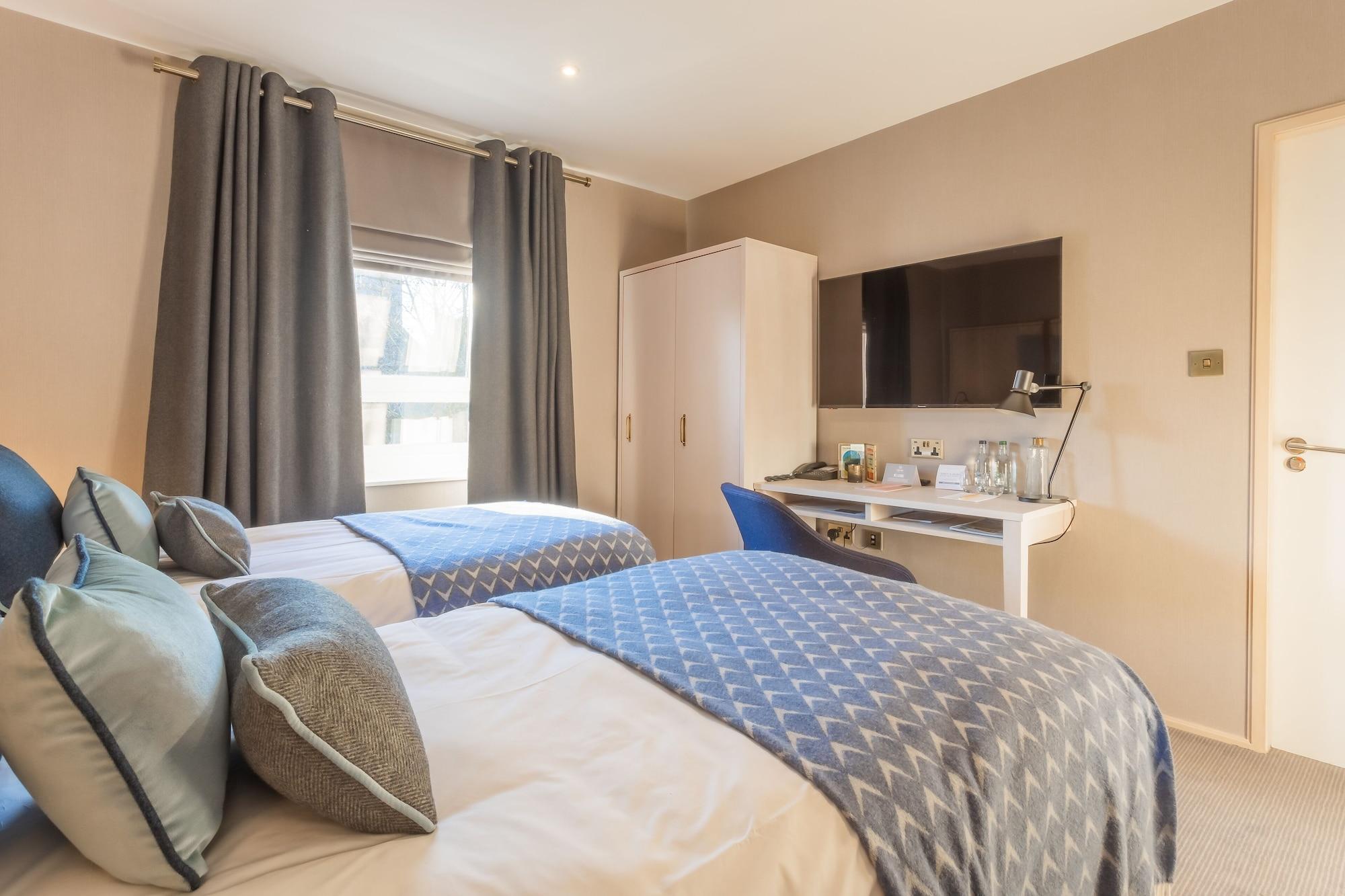 Palm Court Отель 4*