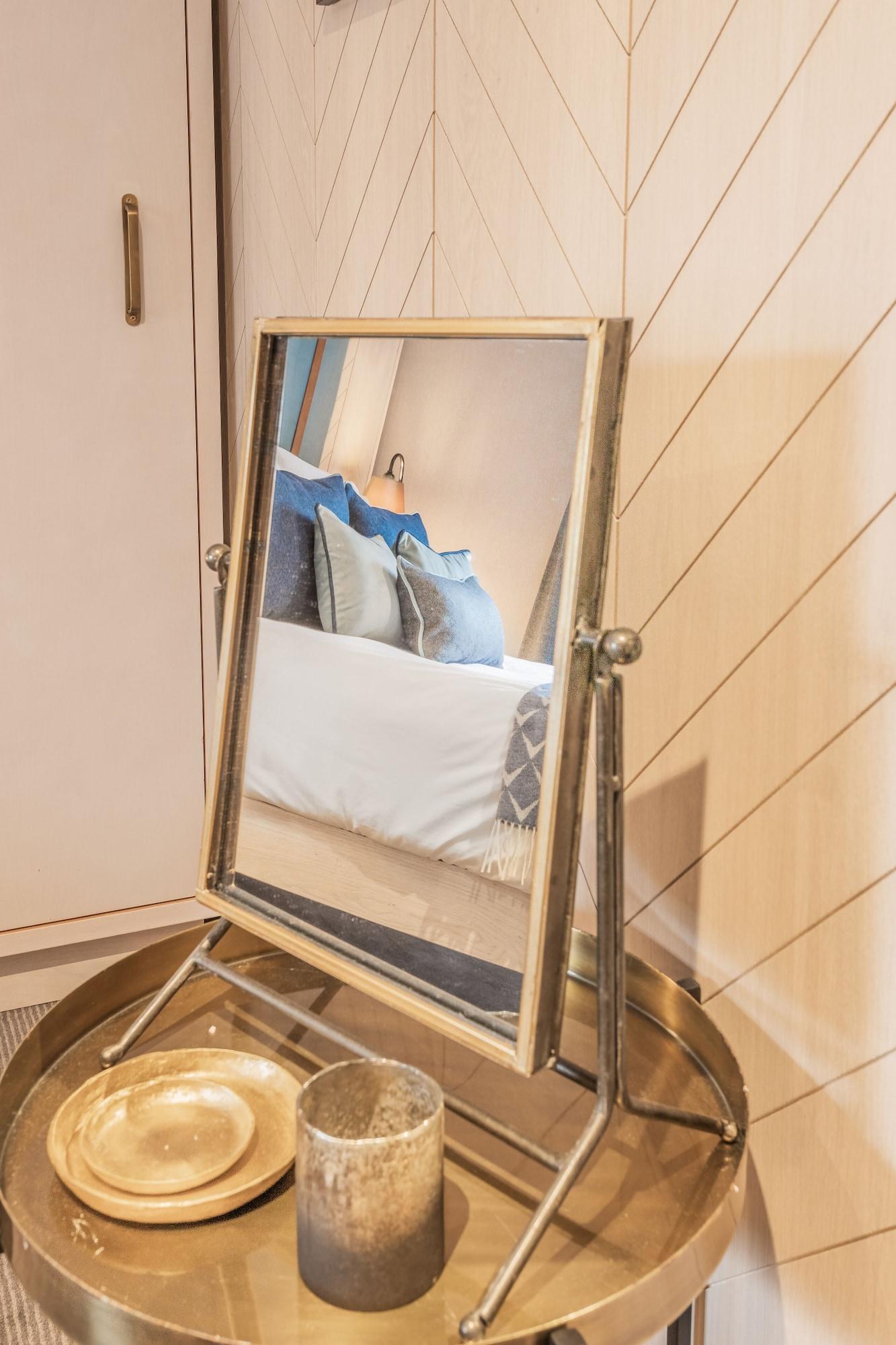 Palm Court Отель