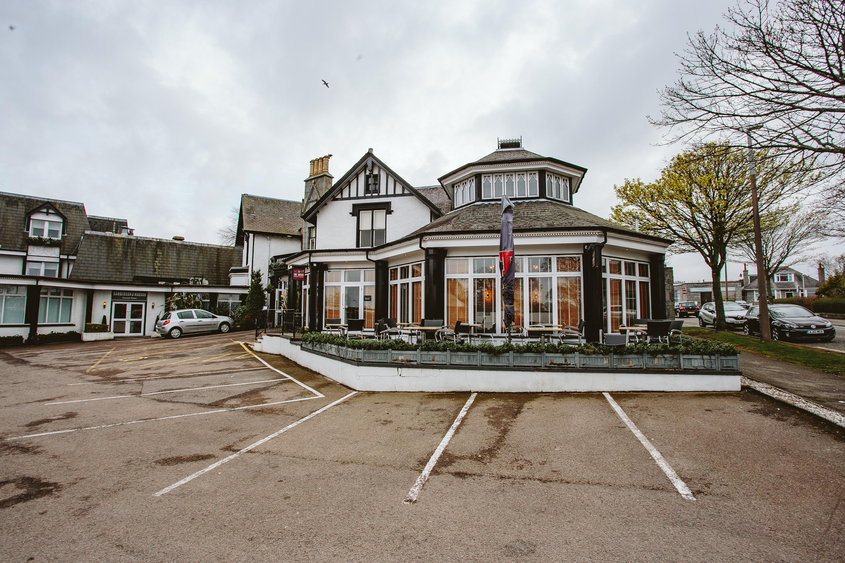 Palm Court Отель 4*